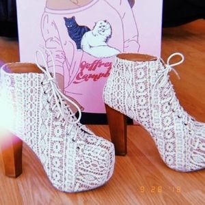 *SOLD* Jeffrey Campbell lace Lita’s